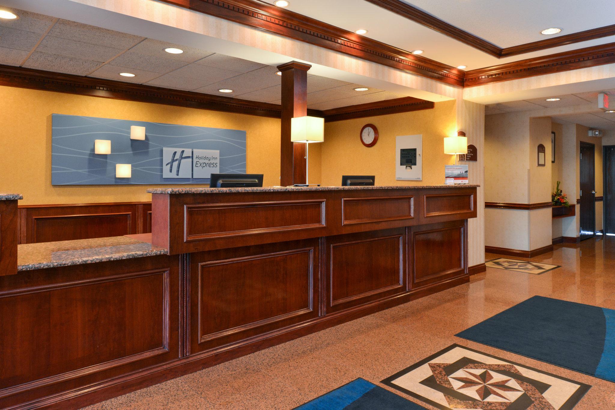 Holiday Inn Express Wixom By Ihg Kültér fotó