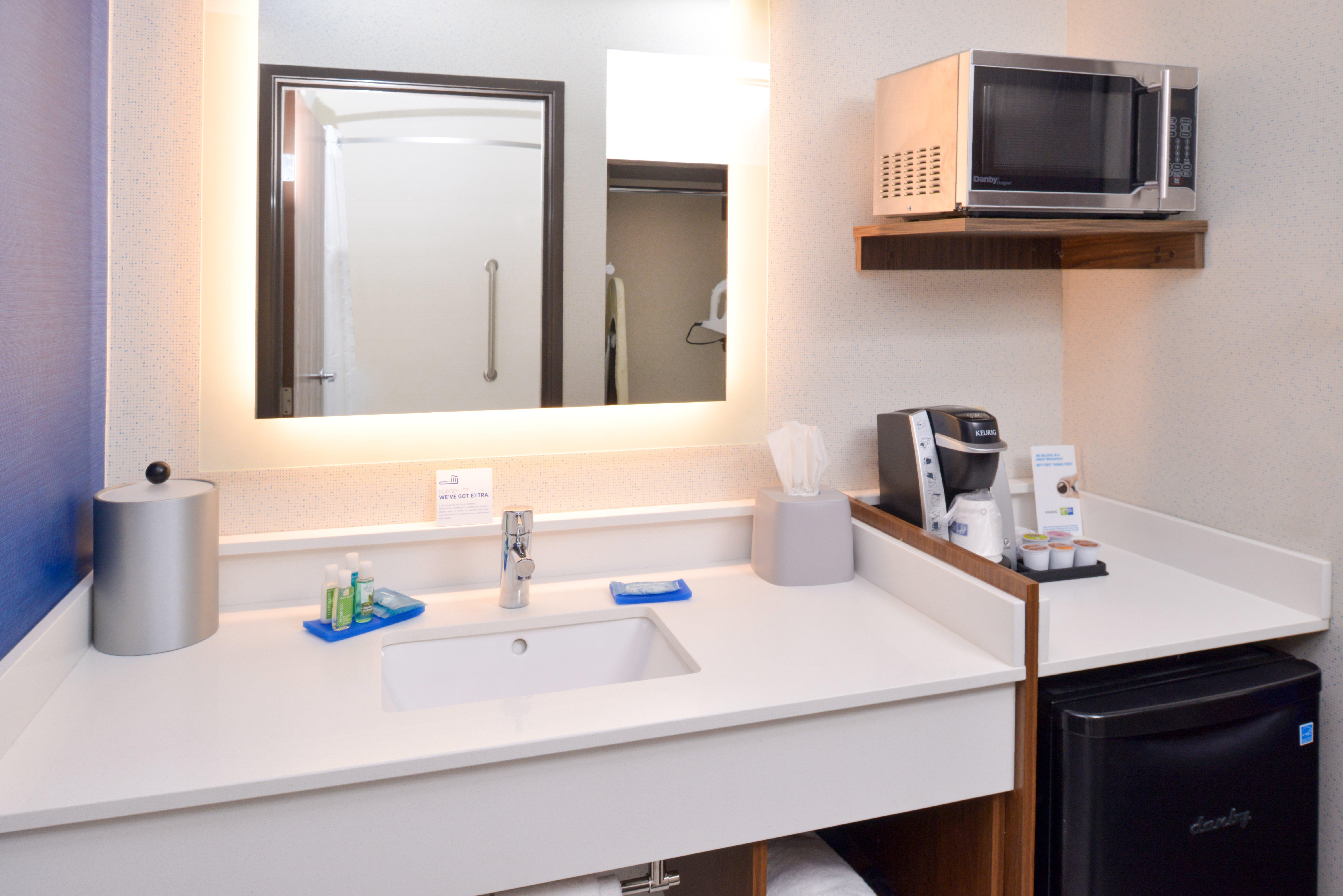 Holiday Inn Express Wixom By Ihg Kültér fotó