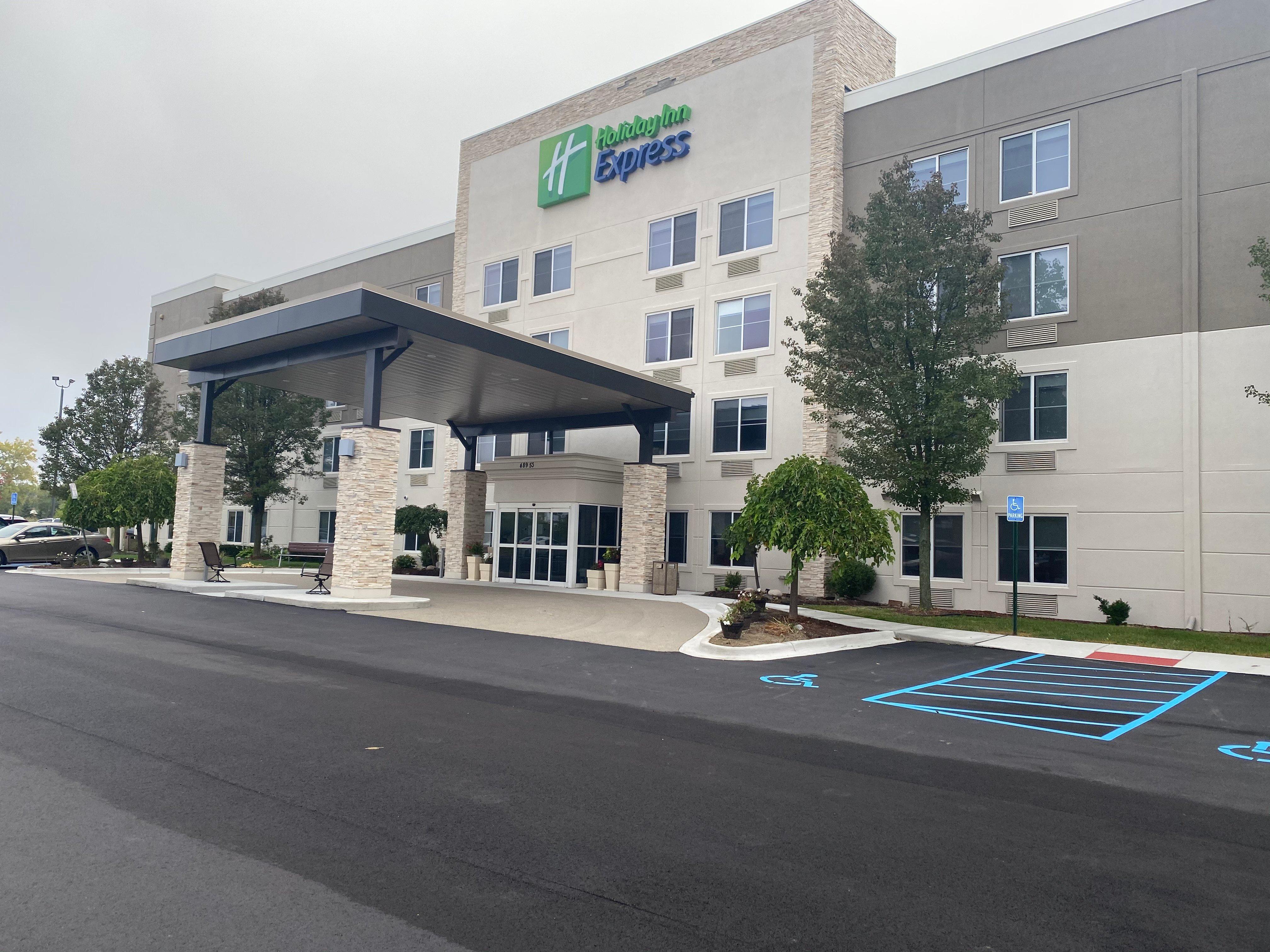Holiday Inn Express Wixom By Ihg Kültér fotó