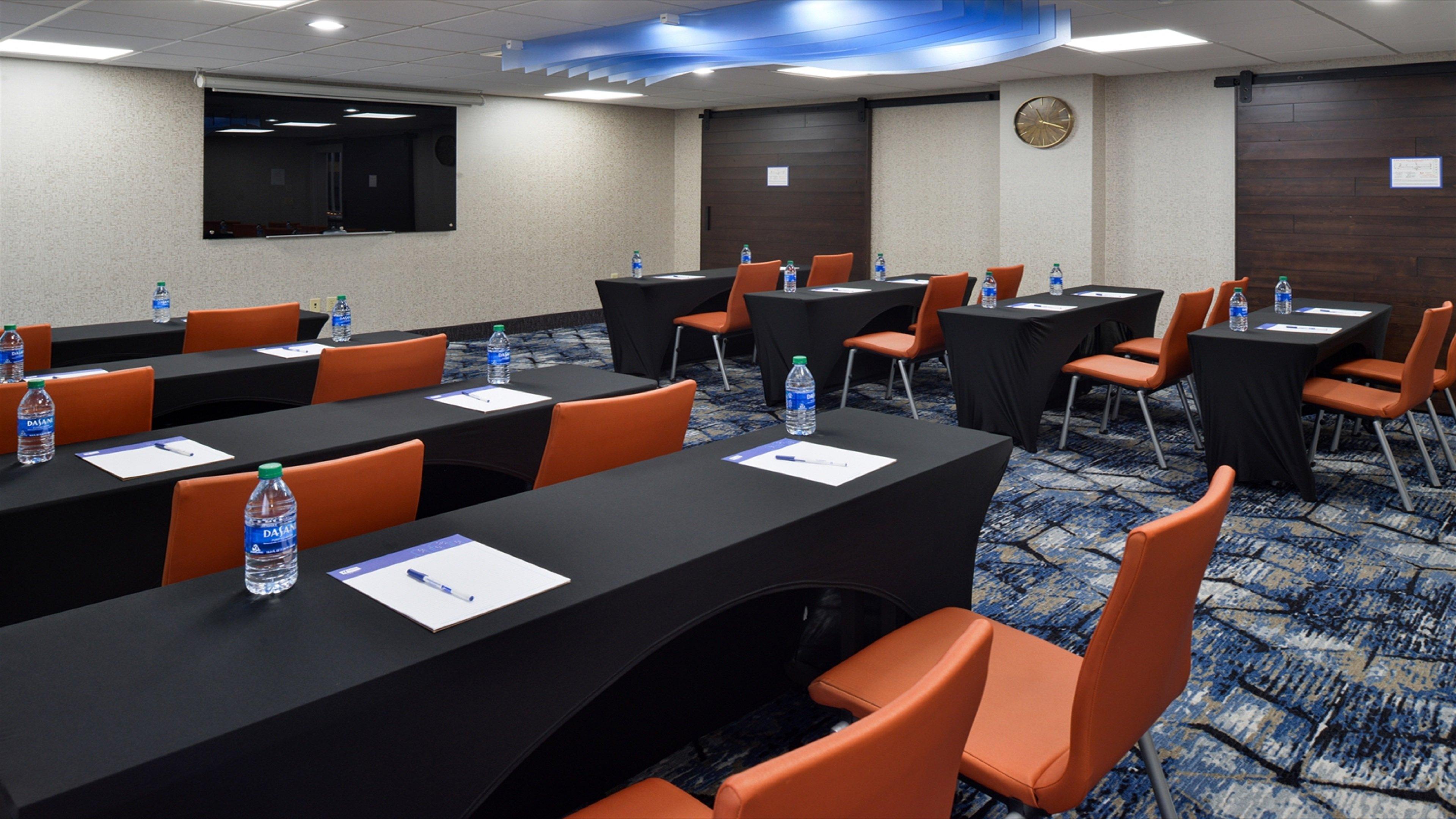 Holiday Inn Express Wixom By Ihg Kültér fotó