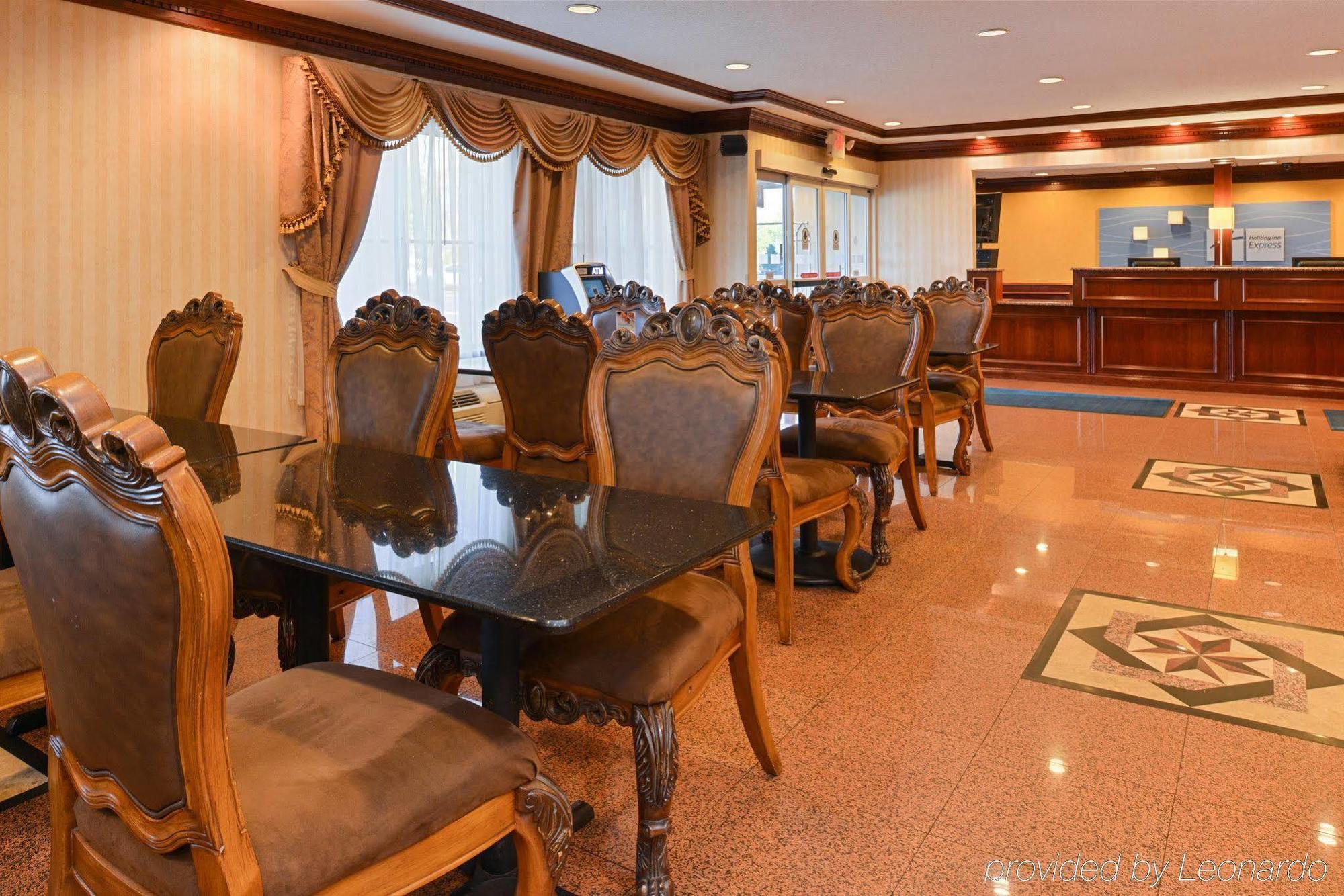 Holiday Inn Express Wixom By Ihg Kültér fotó